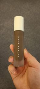 Fenty Beauty Pro Filt'r Soft Matte Longwear Foundation in 498