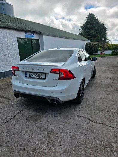 Volvo S60 D2 R Design