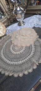 18 piece Antique Lace