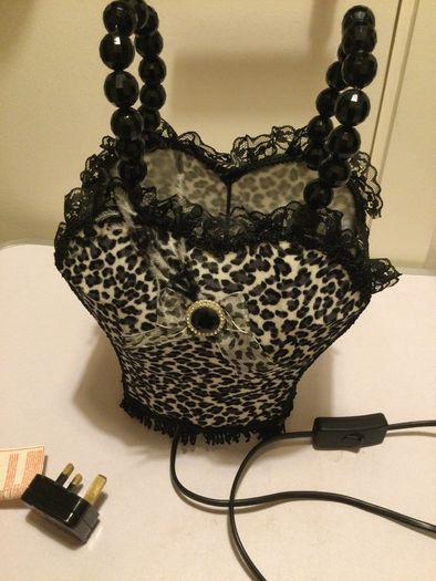 Gorgeous Table Lamp