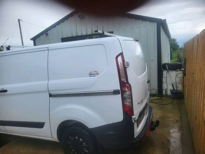 ford transit custom 2.2