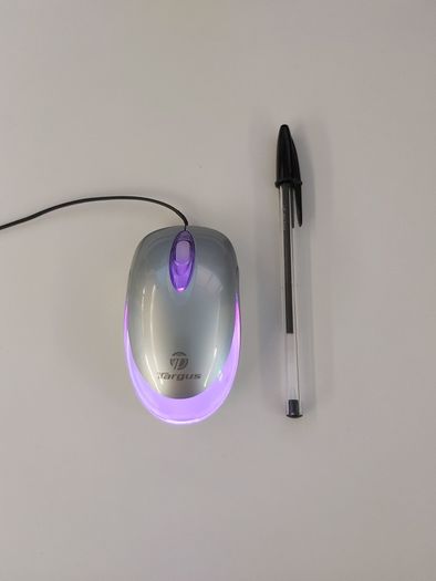 Changing Light Mouse