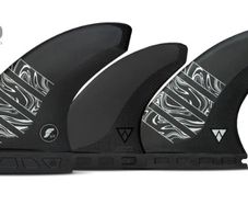 Futures Large Alpha Vector 3/2 Carbon Thruster Surfboard Fin - Carbon Grey