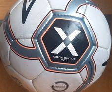 Umbro ball