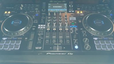 Pioneer XZ