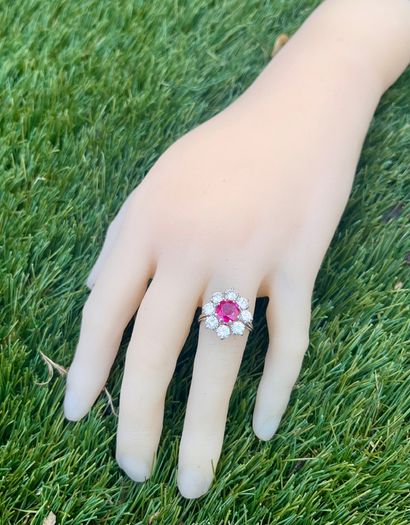 Antique 1920s Ruby & Diamond Cluster Ring