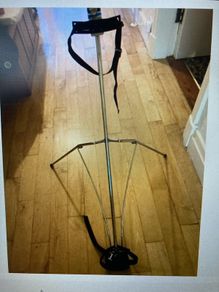 Golf Bag Stand! Attaches to Bag . Opens quickly