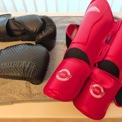 Combat Sports Training Set: 14 oz Boxing Gloves + Shin Guards (Size L/XL)