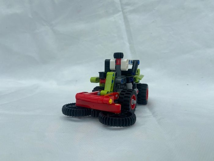 Lego Techni 42102