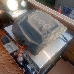Ooni gas pizza oven and table