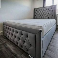 Vivienne Double bed