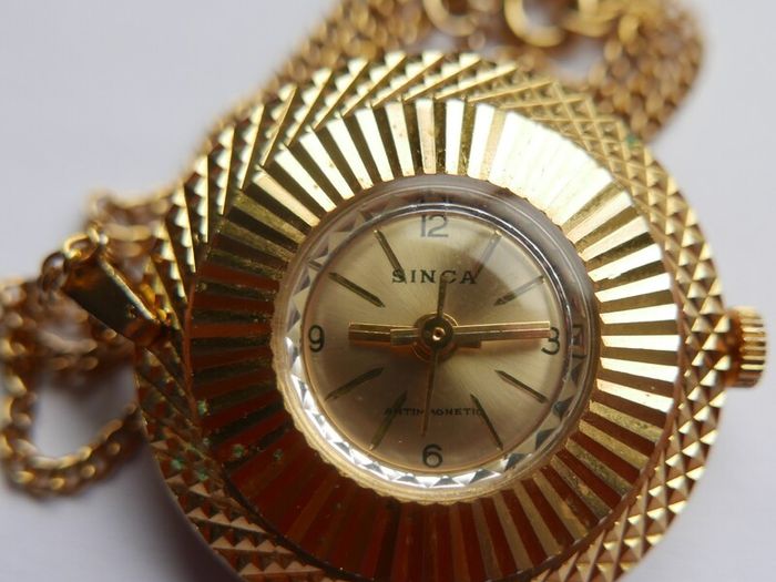 Vintage gold-plated Simca Antimagnetic Pendant Mechanical Watch W/necklace.(works well)