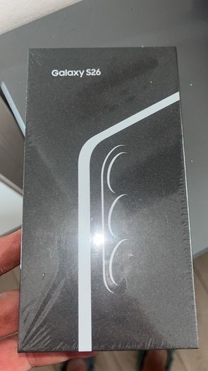 Samsung s26 256gb new