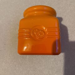 Le Creuset marmalade pot