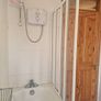 Jacuzzi Bath, tap, Foldable shower door Image 2