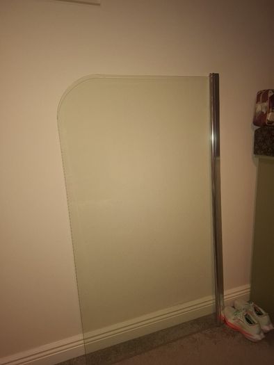 Shower Screen