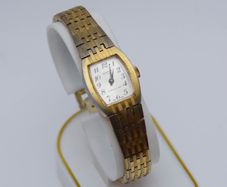 Vintage Ladies Swiss Made Veranda Mechanical Watch