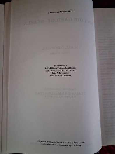 Irish- English Dictionary / Focloir Gaeilge - Bearla / Niall O Donaill /1977