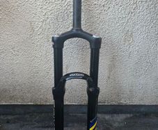 Suntour Epixon 26" Forks untested
