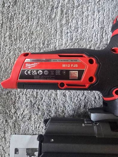 milwaukee m12 jigsaw