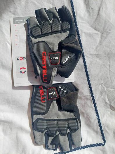 Castelli gloves  / Mitts