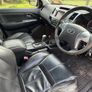 151 Toyota Hi-Lux 3.0 D4D Auto Invincible Image 9