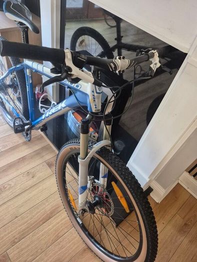trek