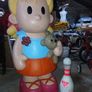 vintage shop display Image 5