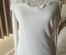 Lipsy cream cold shoulder top uk10