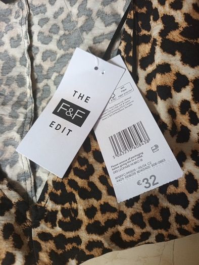 F&F The Edit Dress. S. 46-18.  B.N.W.T.