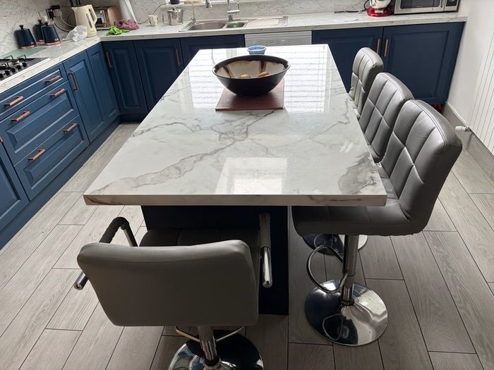 kitchen centre island