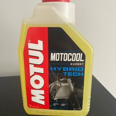 Motul Motocool Expert Hybrid Tech