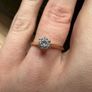 Solitaire Engagement ring 18k Image 9