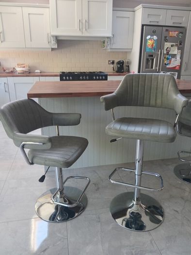 3 stools
