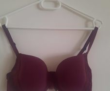 Debenhams 36D bra new and in excellent condition and never used FREE STANDARD POSTAGE INCLUDED