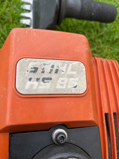 Hedge trimmer -stihl hs85.  for parts