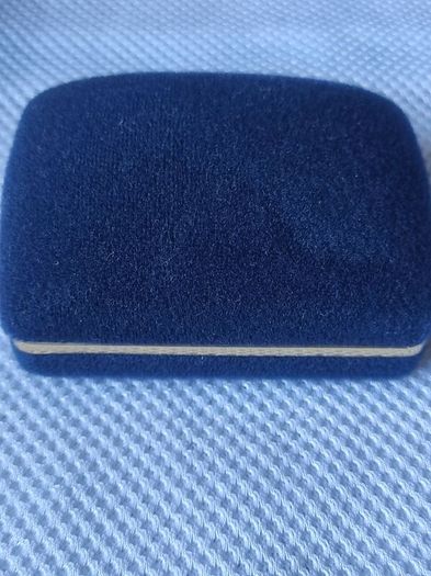 Vintage Coalport brooch