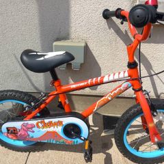 apollo claws Kids bike size 14 inch wheels