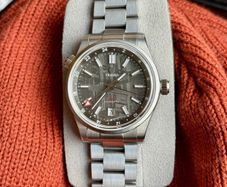 Limited Edition Traska Venturer Gmt Meteorite Dial
