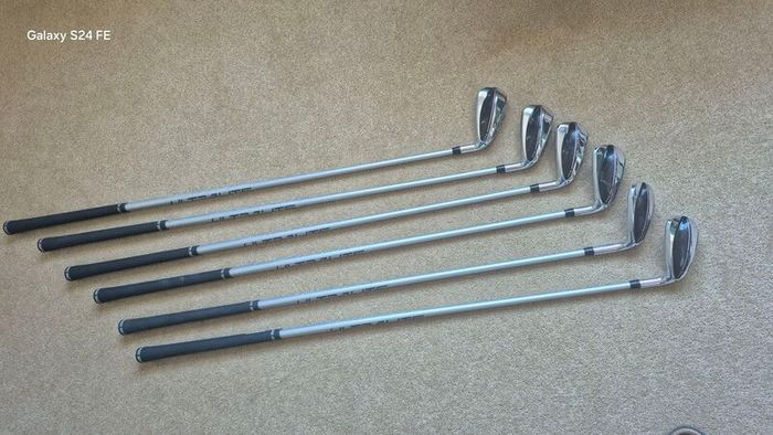 Ladies Golf T Rail Graphite Combo set RH