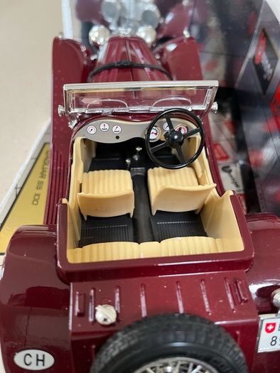 Mille Miglia Burago Model Car Scale 1/18