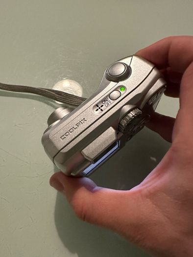 Nikon Coolpix 2200