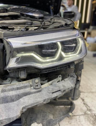 BMW G30 Headlight's and angel eyes repair .