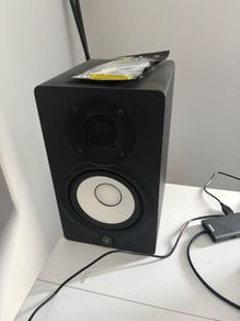 Two Yamaha HS 5 Active Powered Studio Monitors Bundle 140 for both