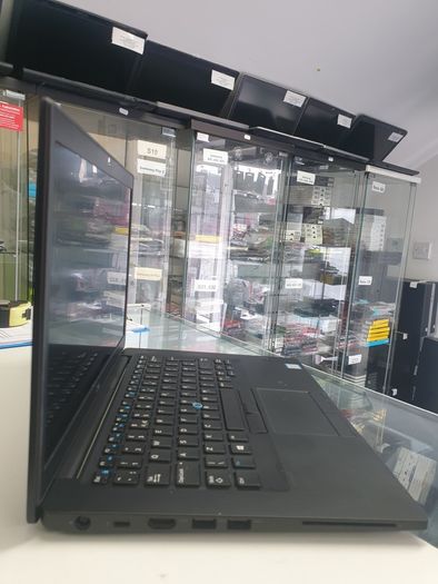 Dell Latitude 7480 14" Laptop Core i7-7600U 2.80GHz 16GB DDR4 512GB SSD Win11 Pro