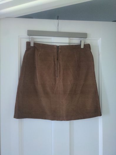 Ladies skirt