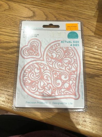 4 piece heart shaped dies