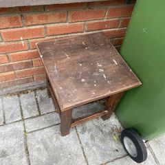 Table/Coffee table/side table