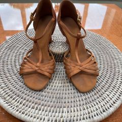 dance shoe