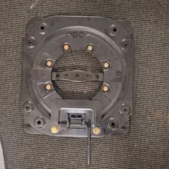camper swivel bass